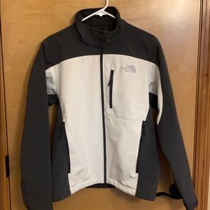 Men’s North Face Apex Jacket size Small